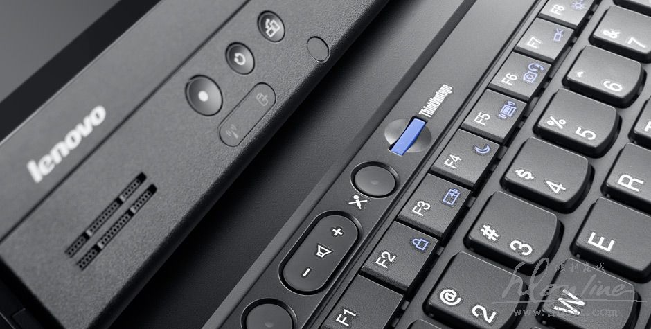 ThinkPad-X230t-Laptop-PC-Close-up-Keyboard-View-5L-940x475.jpg
