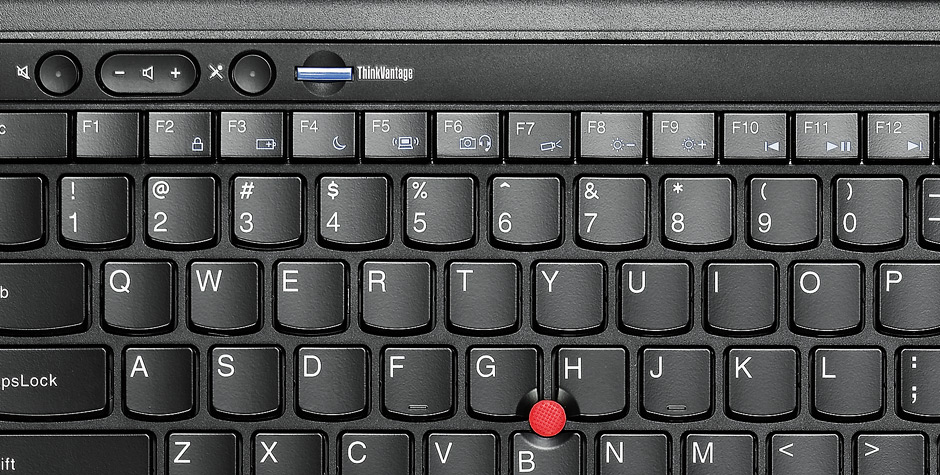 ThinkPad-W530-Laptop-PC-Close-up-Keyboard-View-5L-940x475.jpg