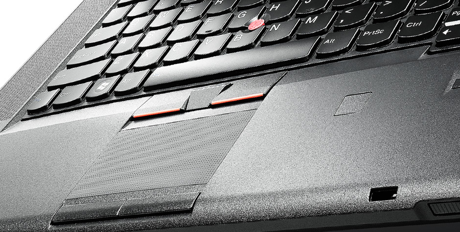 ThinkPad-W530-Laptop-PC-Close-up-Keyboard-View-8L-940x475.jpg
